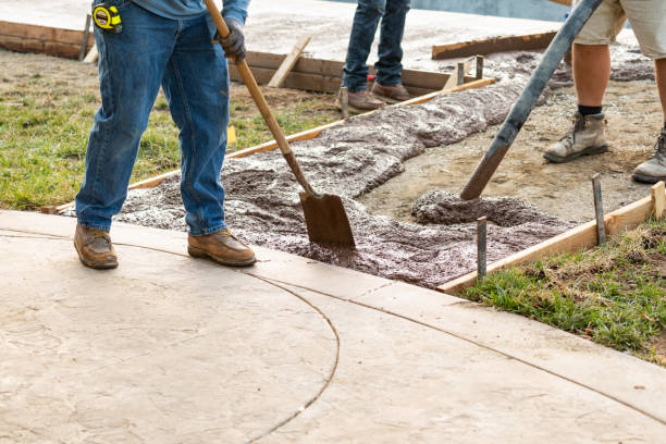 Best Concrete Sidewalk Installation  in Zimmerman, MN